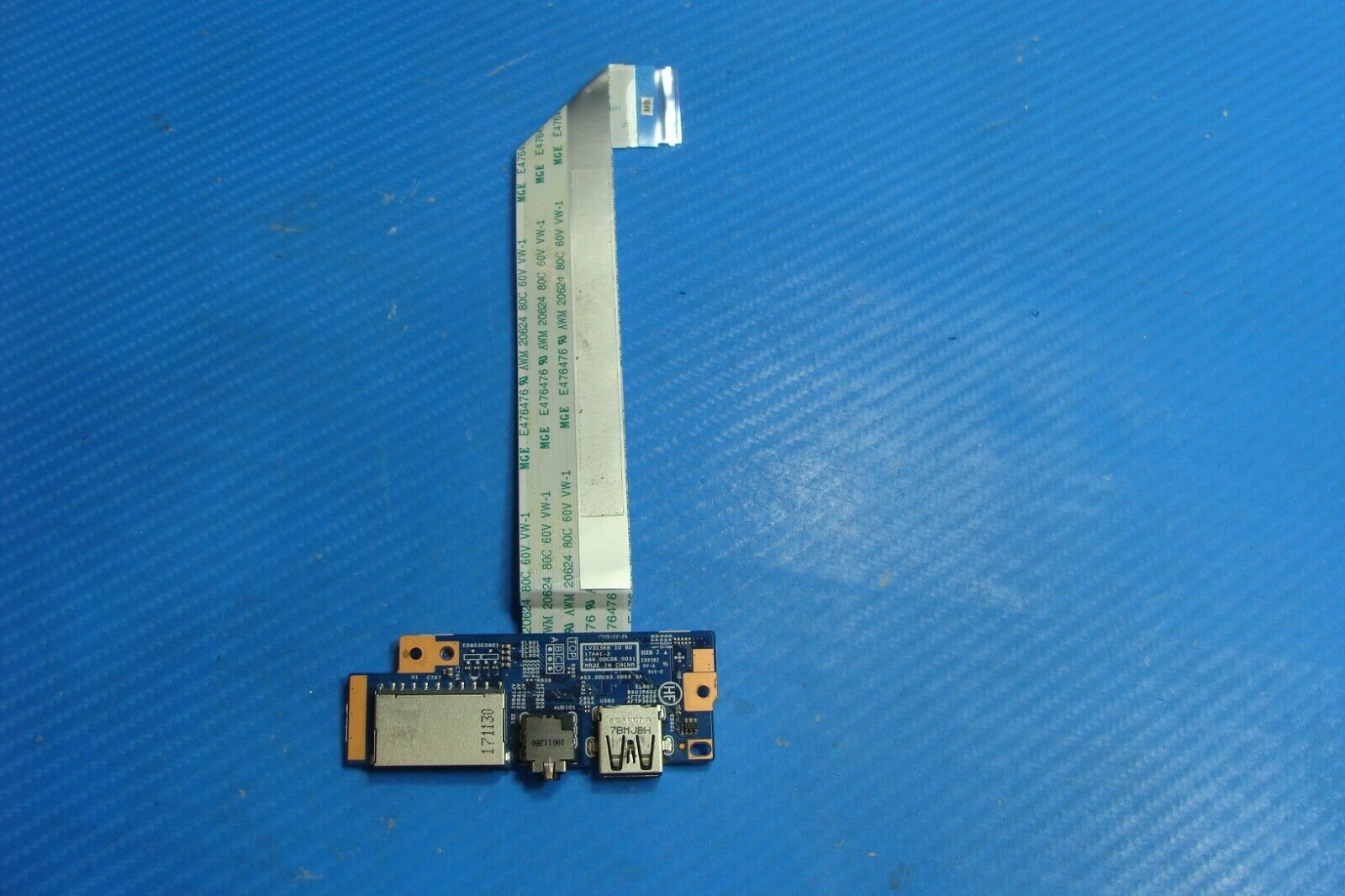 Lenovo V330-15IKB 15.6" USB Audio Jack Board w/Cable 448.0dc06.0031 - Laptop Parts - Buy Authentic Computer Parts - Top Seller Ebay
