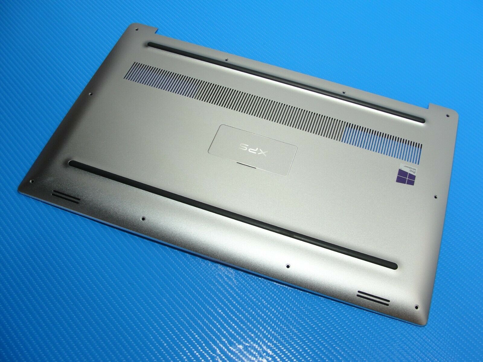 Dell XPS 15 9560 15.6