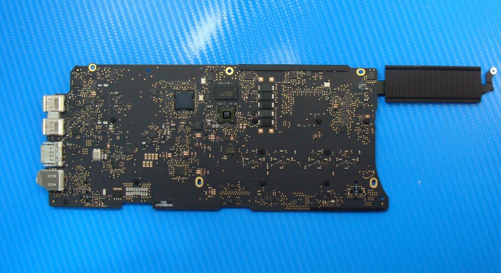 MacBook Pro A1502 2015 MF839LL/A 13 i5-5257U 2.7GHz 8GB Logic Board 661-02354