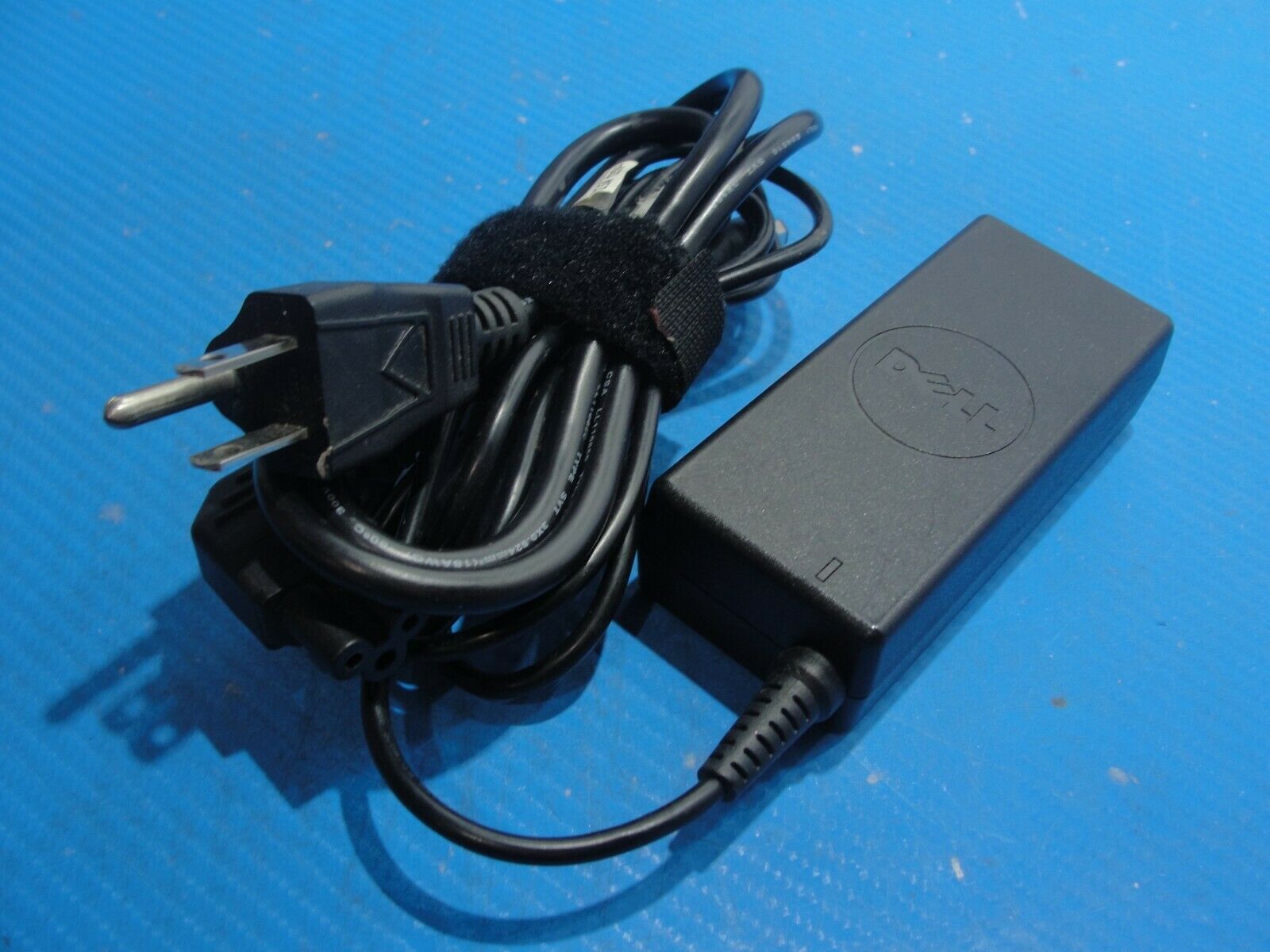 Genuine Dell AC Adapter Power Charger 19.5V 3.34A 65W LA65NS2-00 NX061 