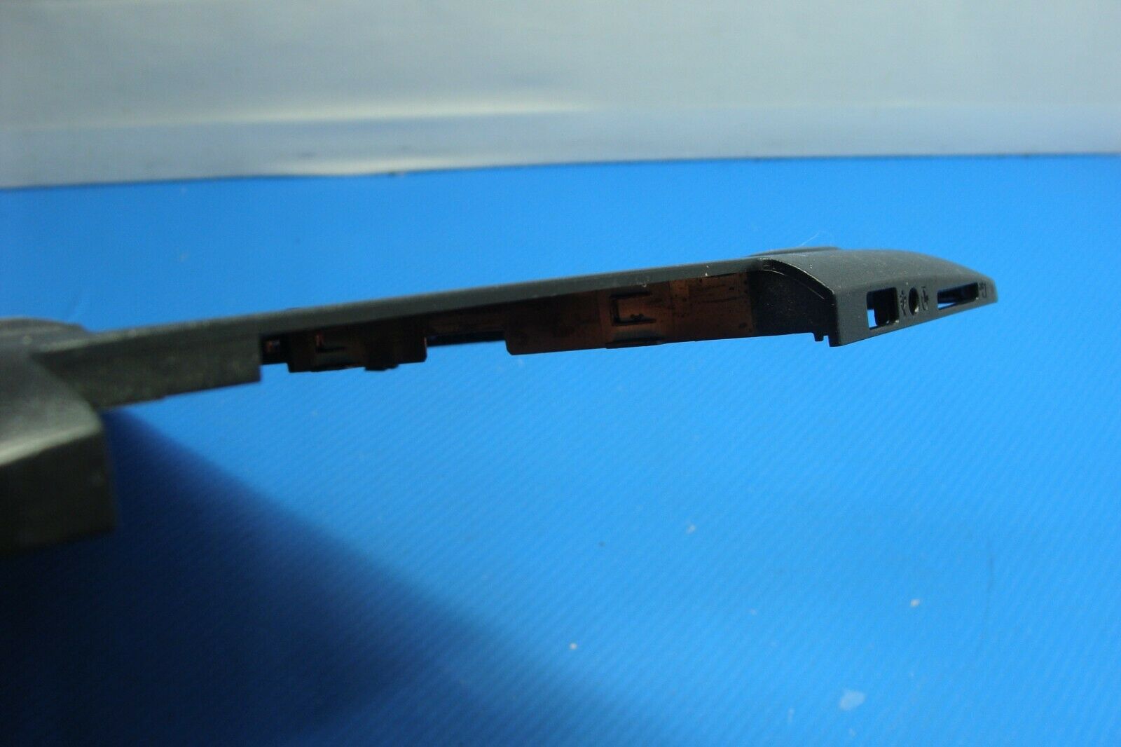 Asus F555LA-AB31 15.6