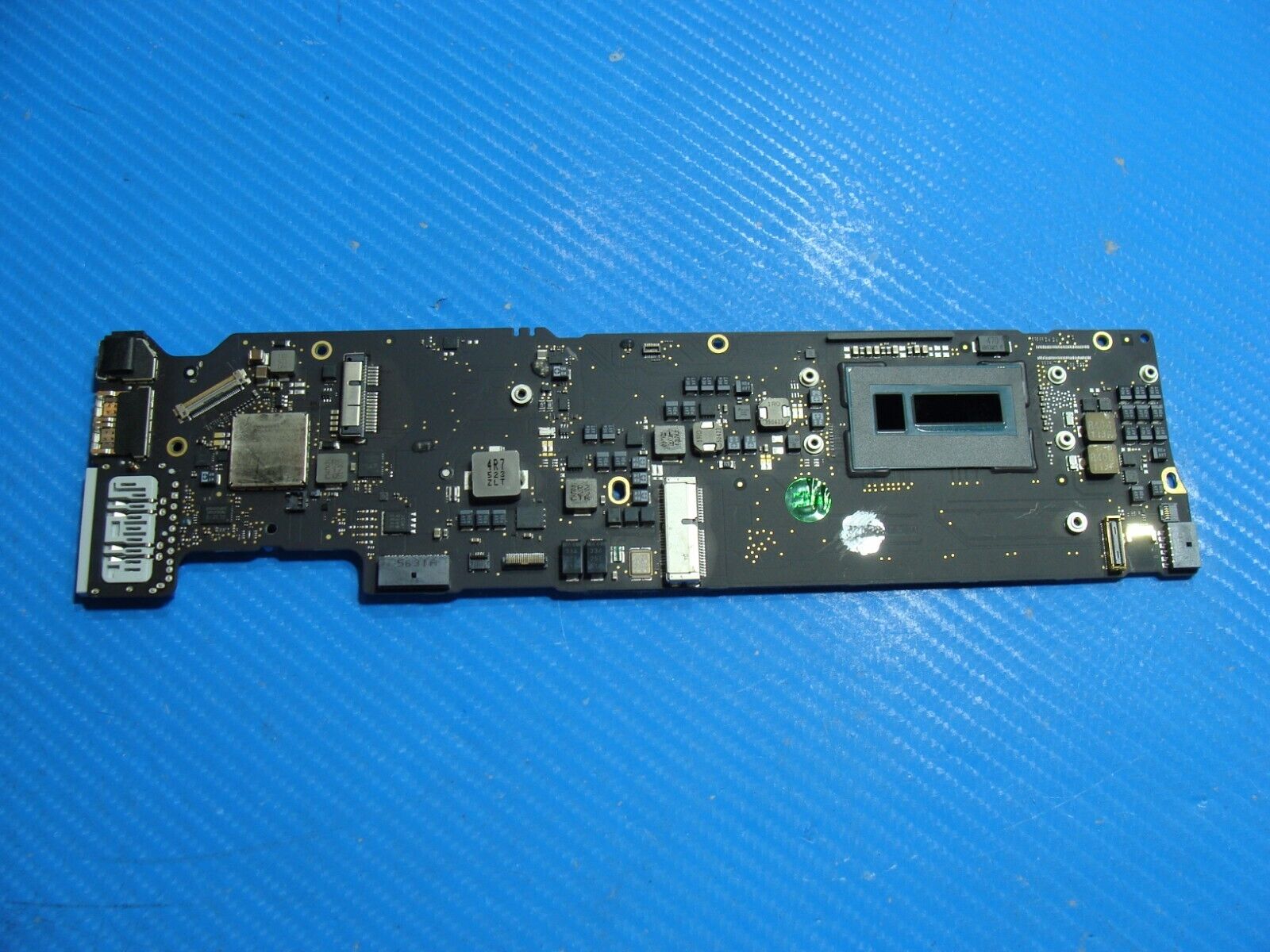 MacBook Air A1466 13