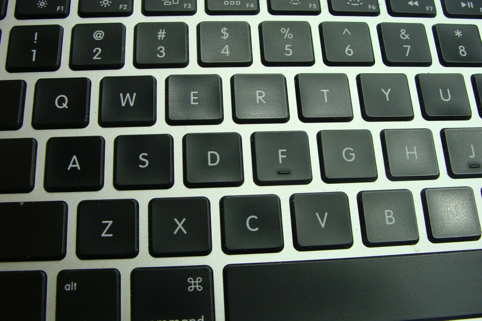 MacBook Pro A1398 15