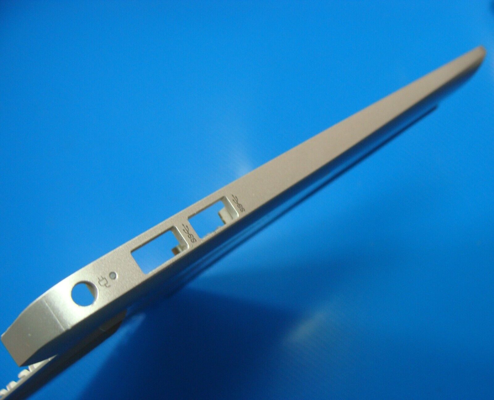 HP 15-dy1031wm 15.6 Genuine Bottom Case Base Cover 370P5TP003 EA0P500301A