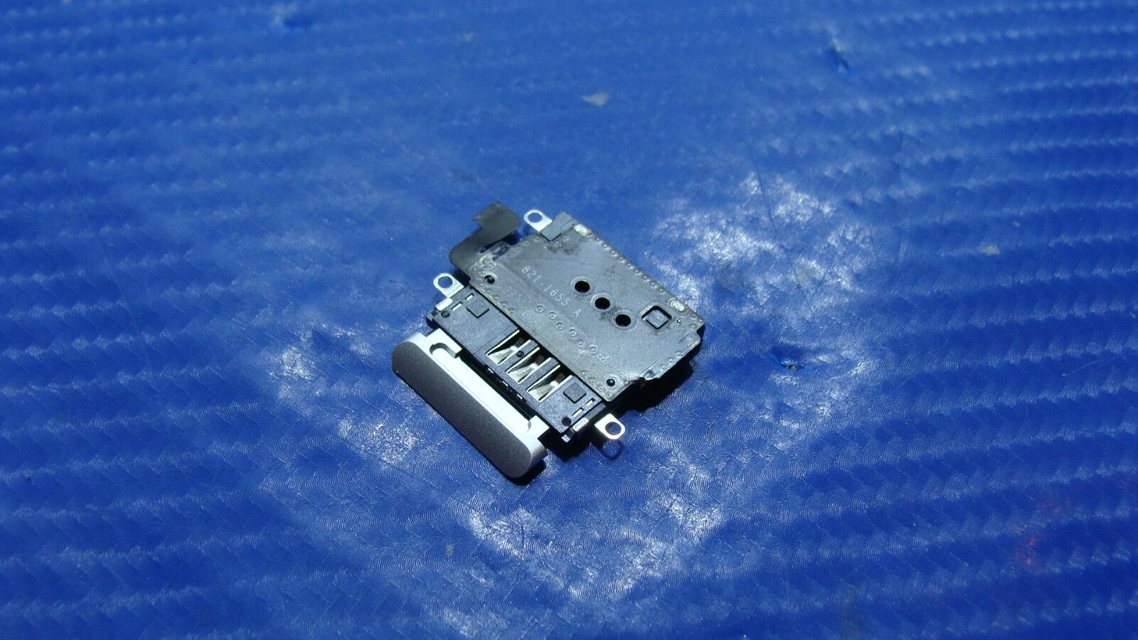 iPad Wi-Fi 4th Gen A1460 ME197LL/A Late 2012 9.7