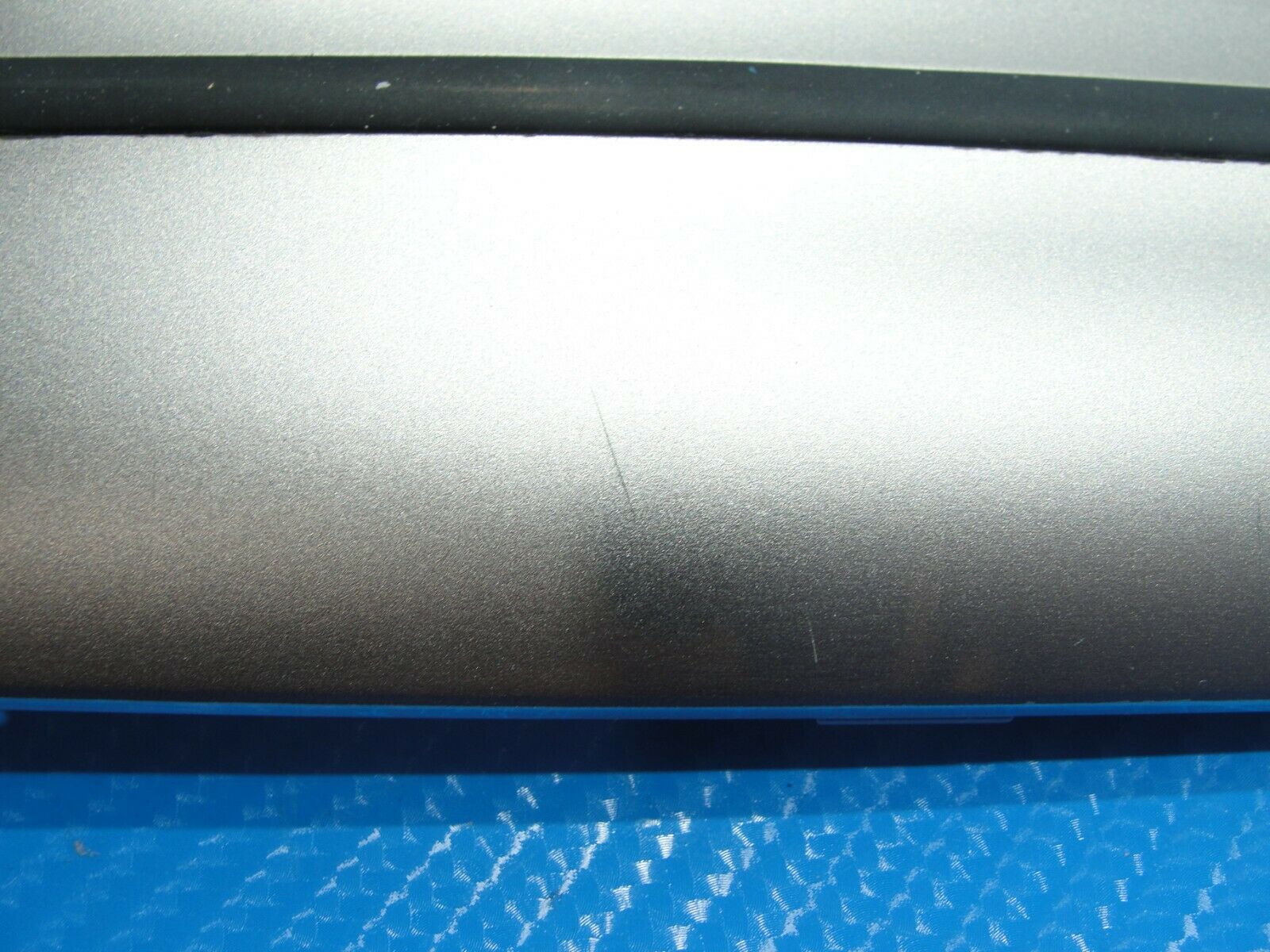 Dell XPS 15 9560 15.6