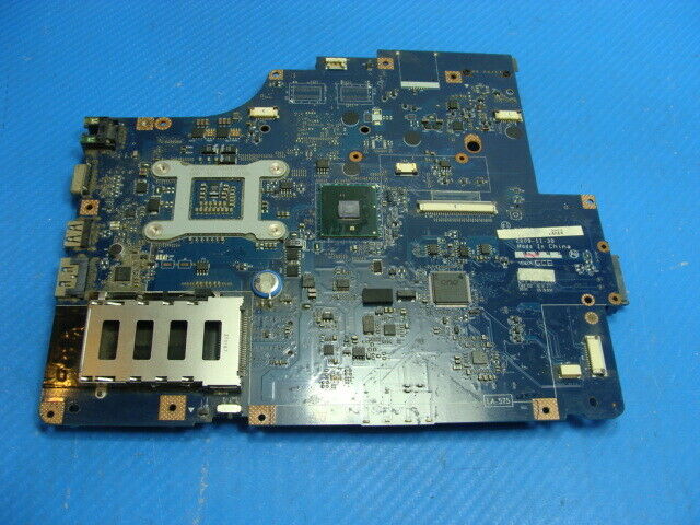 Lenovo IdeaPad Z560 15.6