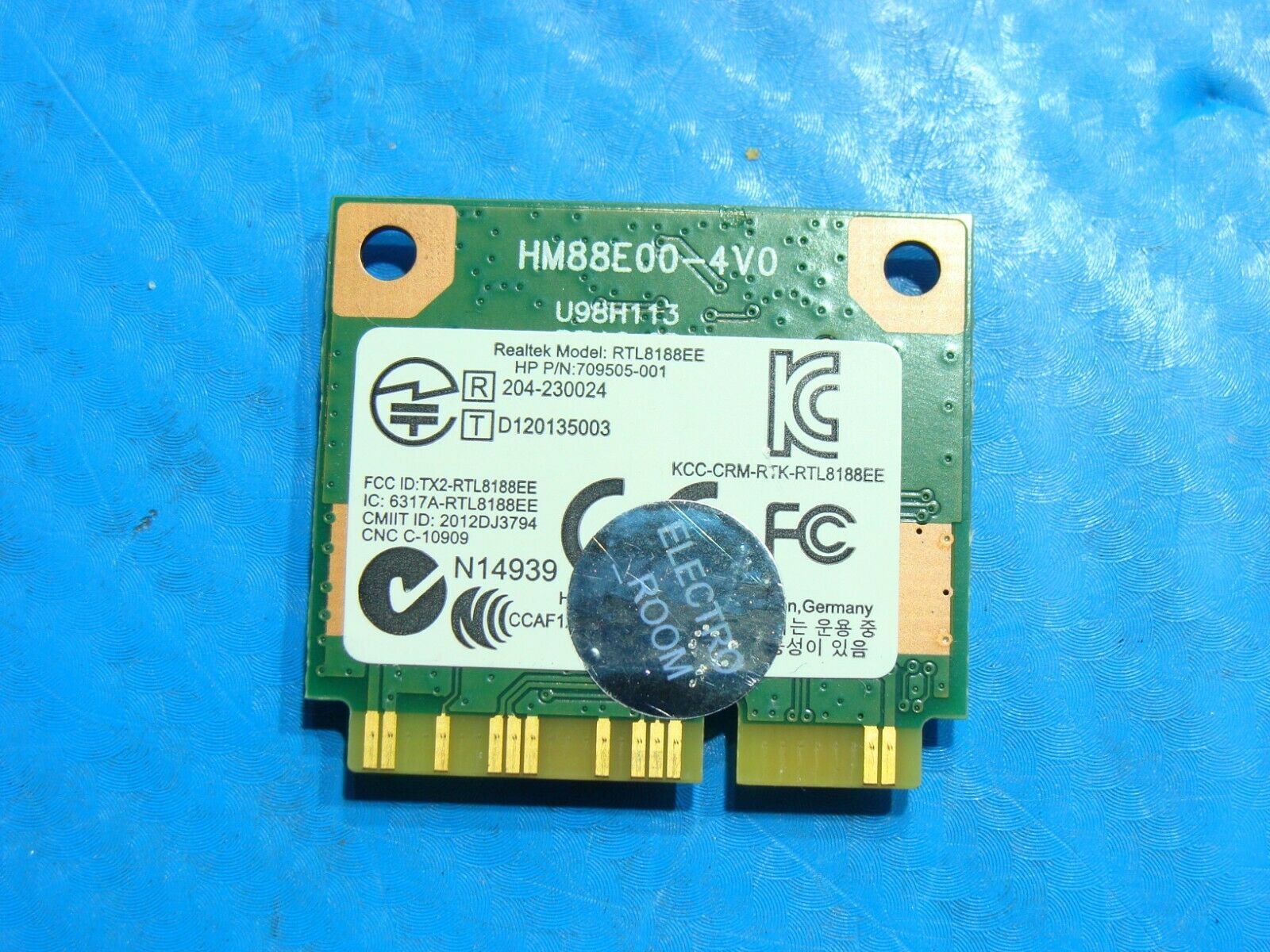 HP Notebook 15-f215dx 15.6