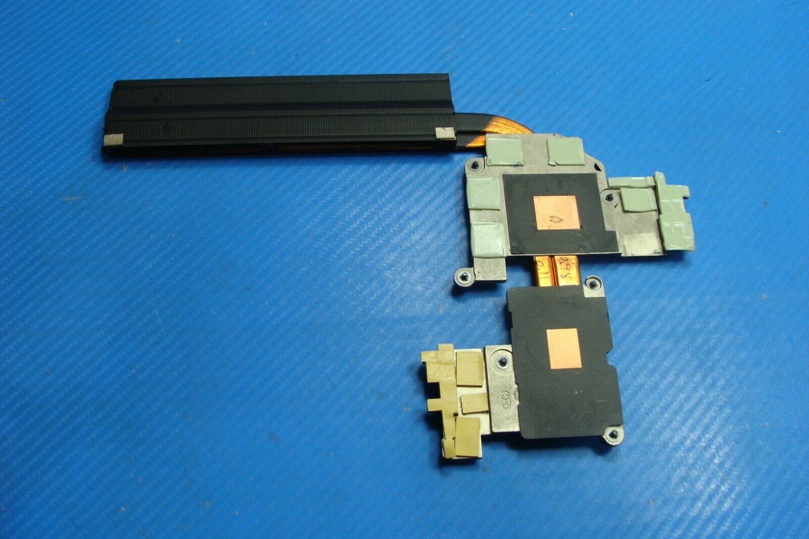 Lenovo IdeaPad Y700-17ISK 15.6