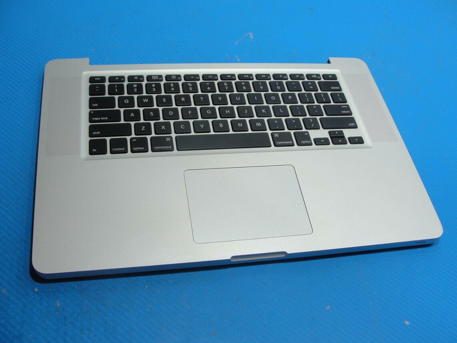 MacBook Pro 15 A1286 2010 MC372LL/A Top Case w/Keyboard Trackpad Silver 661-5481 