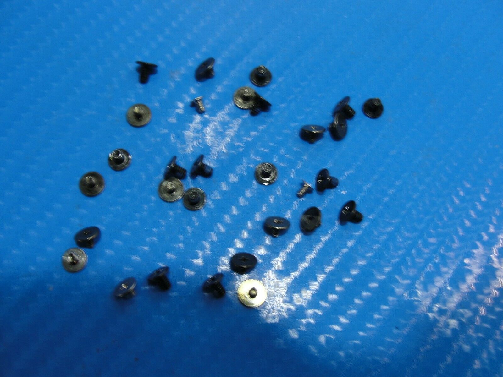 HP ENVY x2 11-g001en 11.6