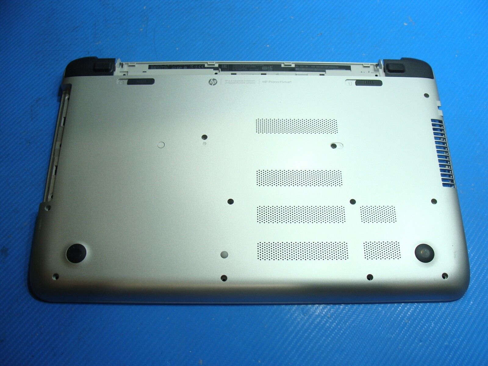 HP Pavilion 15-p043cl 15.6