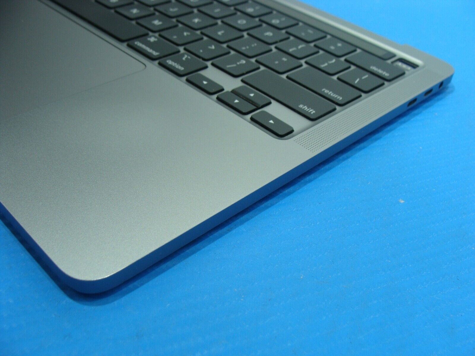 MacBook Pro A2251 2020 MWP72LL/A 13