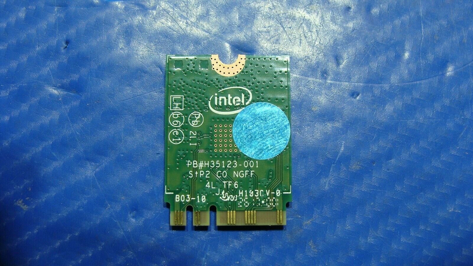 HP Stream 14-ax030wm 14