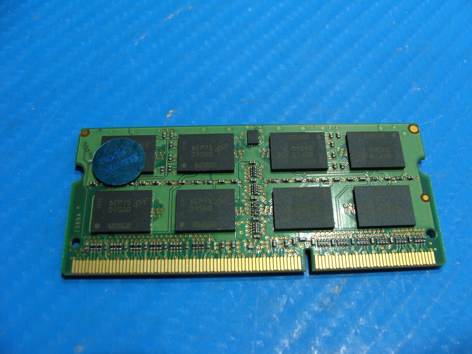Dell 7559 So-Dimm Micron 8Gb 2Rx8 Memory PC3L-12800S MT16KTF1G64HZ-1G6P1