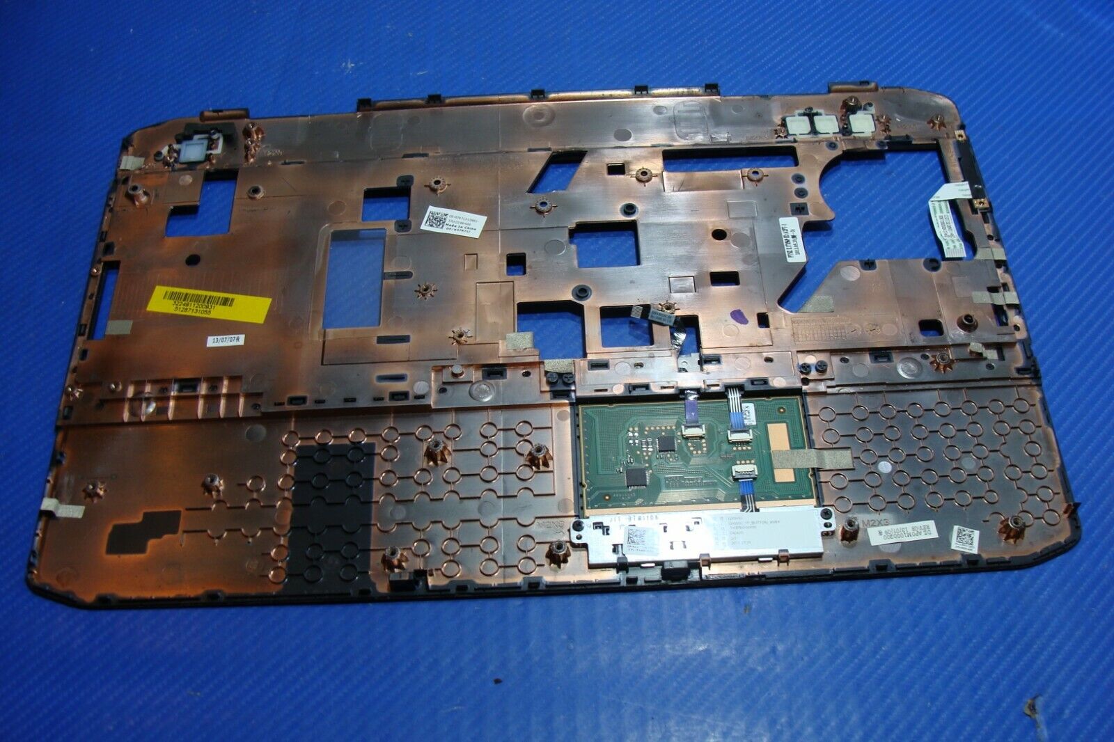Dell Latitude 15.6 E5530 Genuine Laptop Palmrest w/Touchpad Y4RP3 AP0M1000200