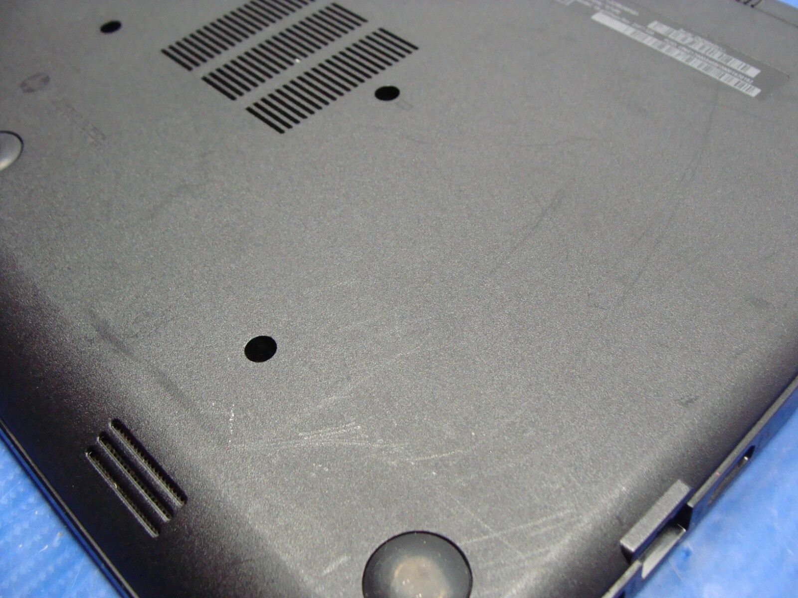 HP 15.6 15-g227wm OEM Bottom Case Base Cover w/Speakers AP14D000D00 775087-001