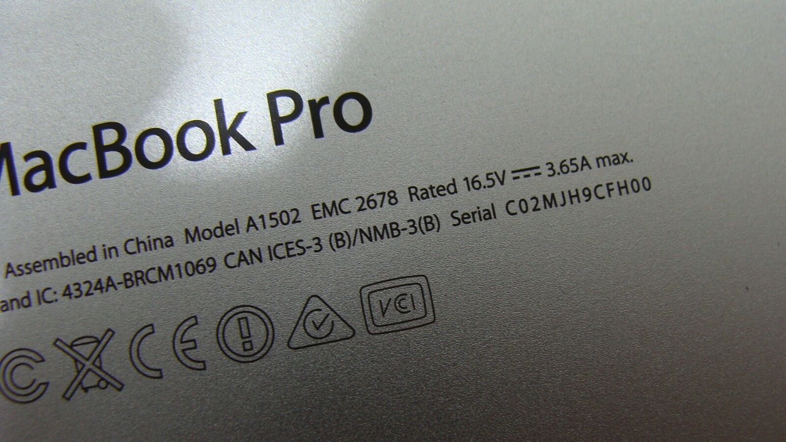 MacBook Pro A1502 ME864LL/A Late 2013 13