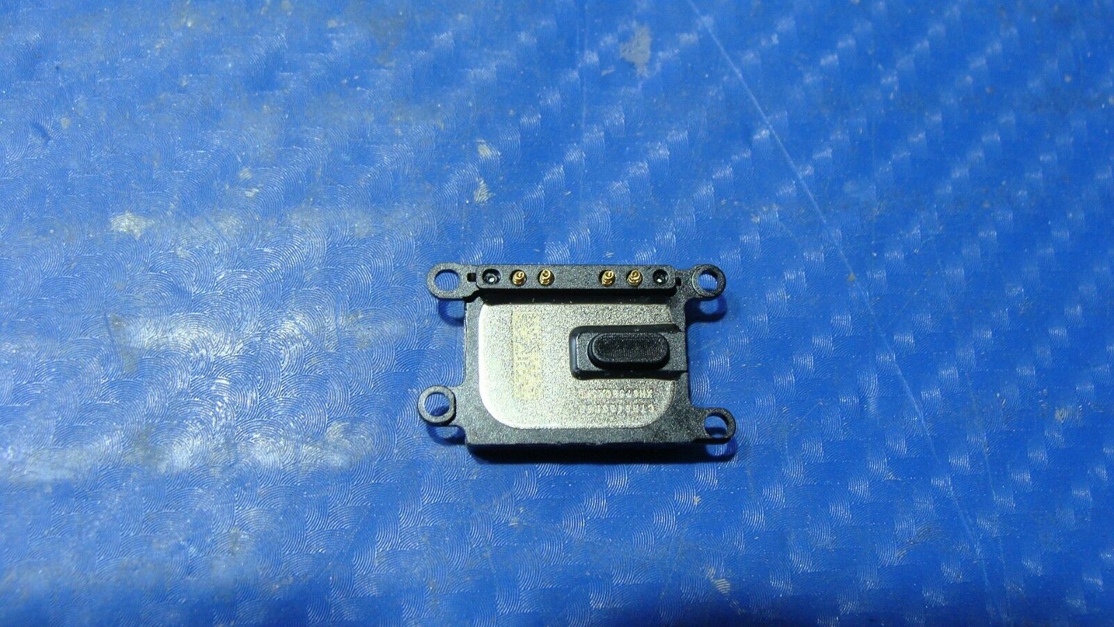 iPhone 7 AT&T A1778 MN9J2LL/A Late 2016 4.7