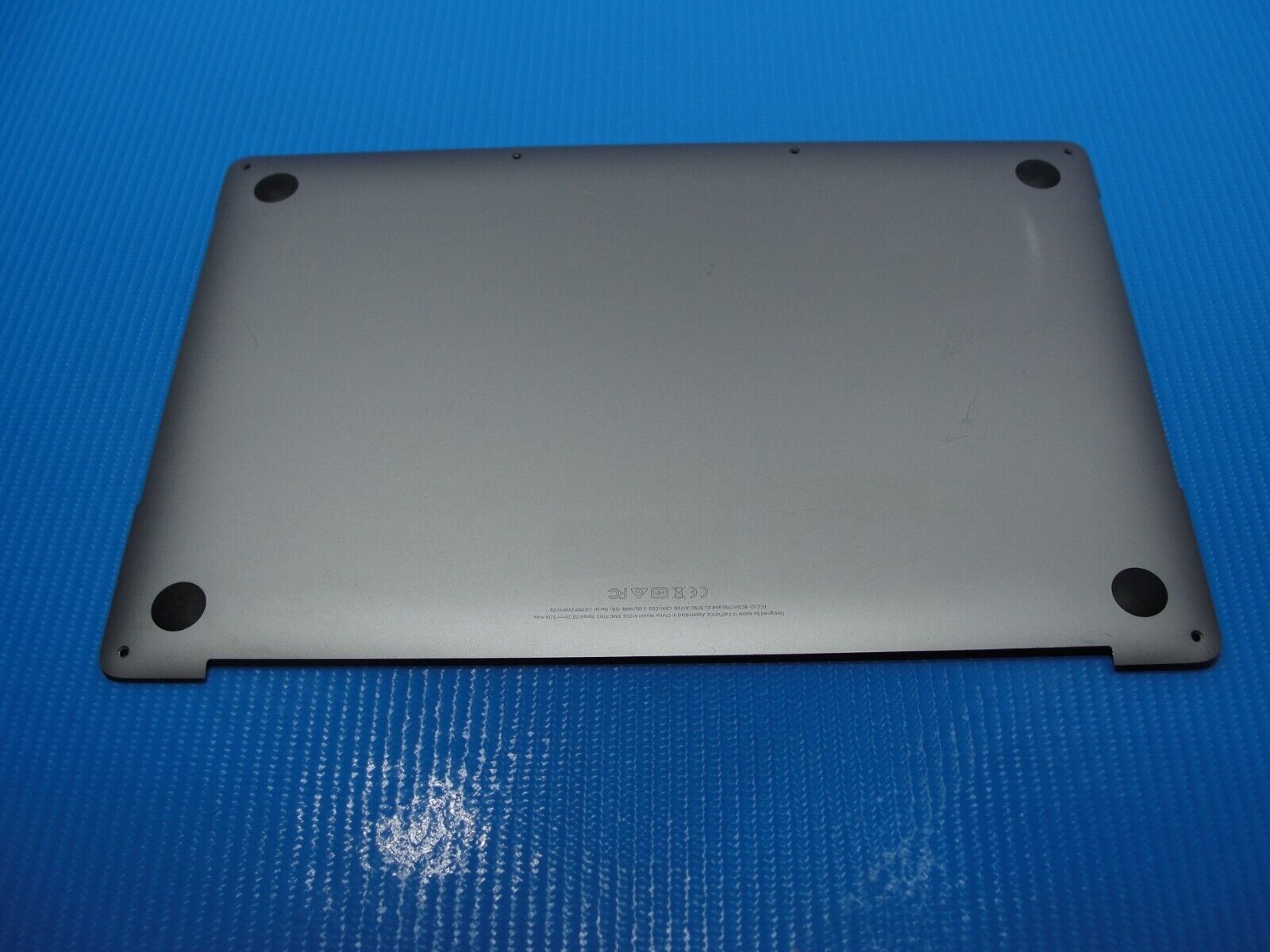 MacBook Pro A1706 13