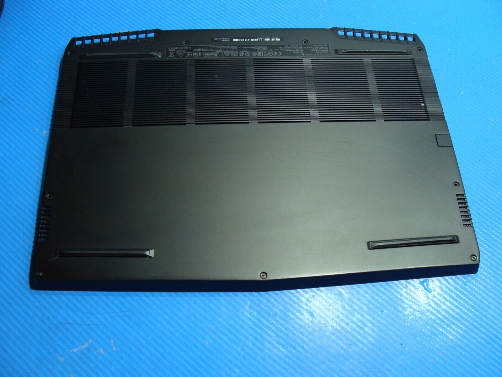 Dell Alienware M15 15.6