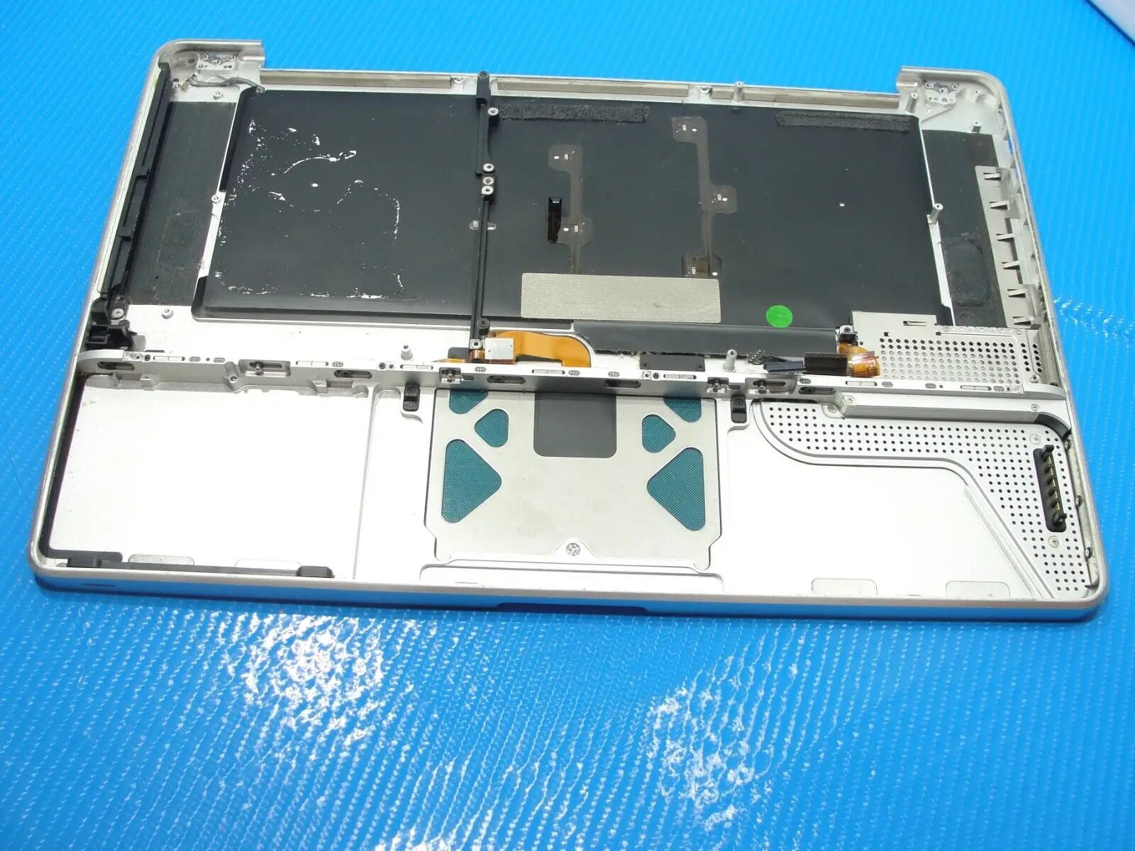 MacBook Pro A1286 15 2008 MB470LL/A Top Case w/Keyboard Trackpad 661-4948