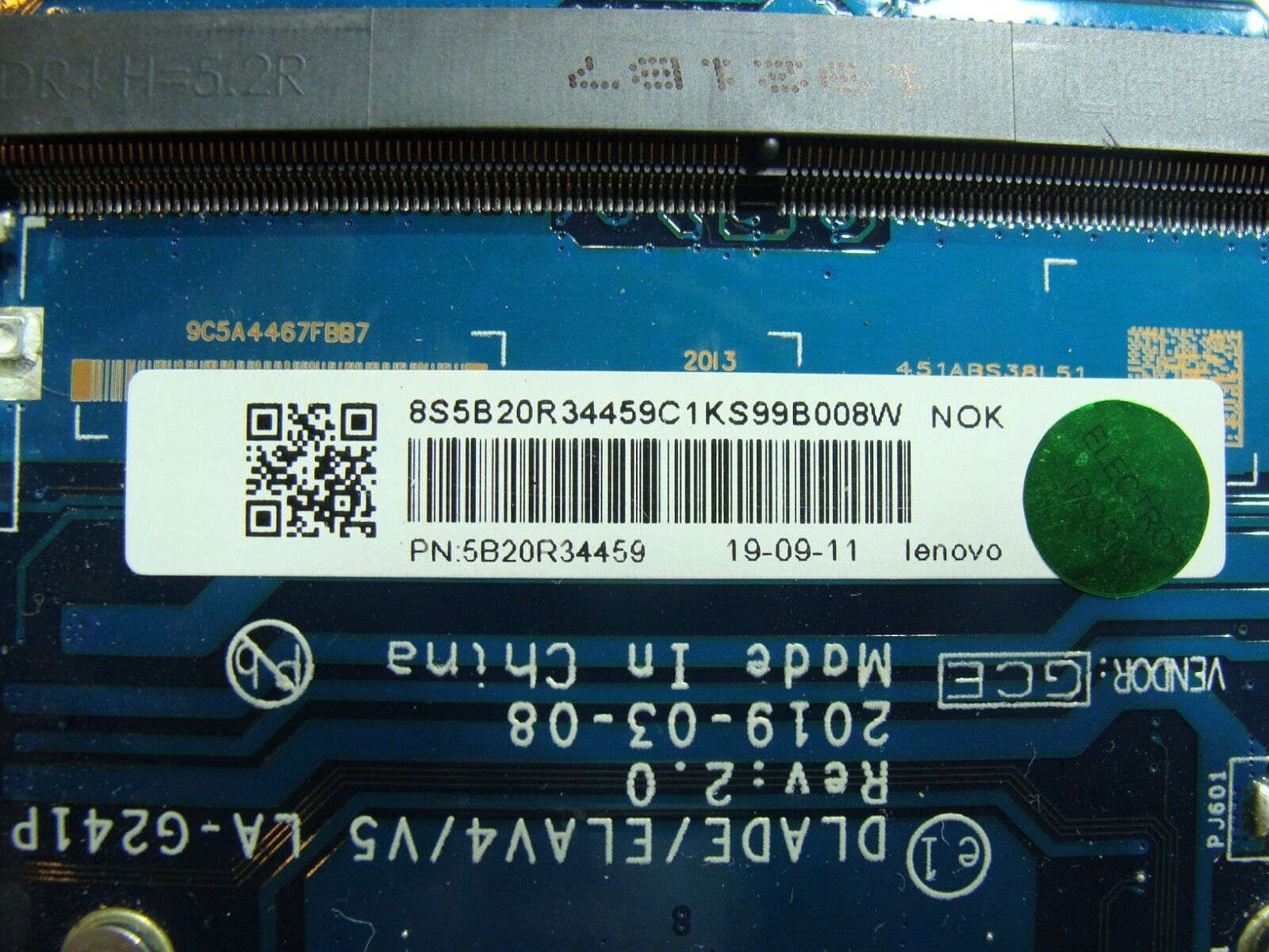 Lenovo IdeaPad 130-15AST 15.6