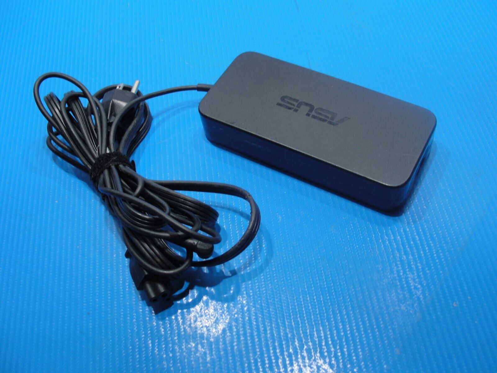Genuine Asus AC Power Adapter Charger 19.5V 9.23A 180W ADP-180MB F