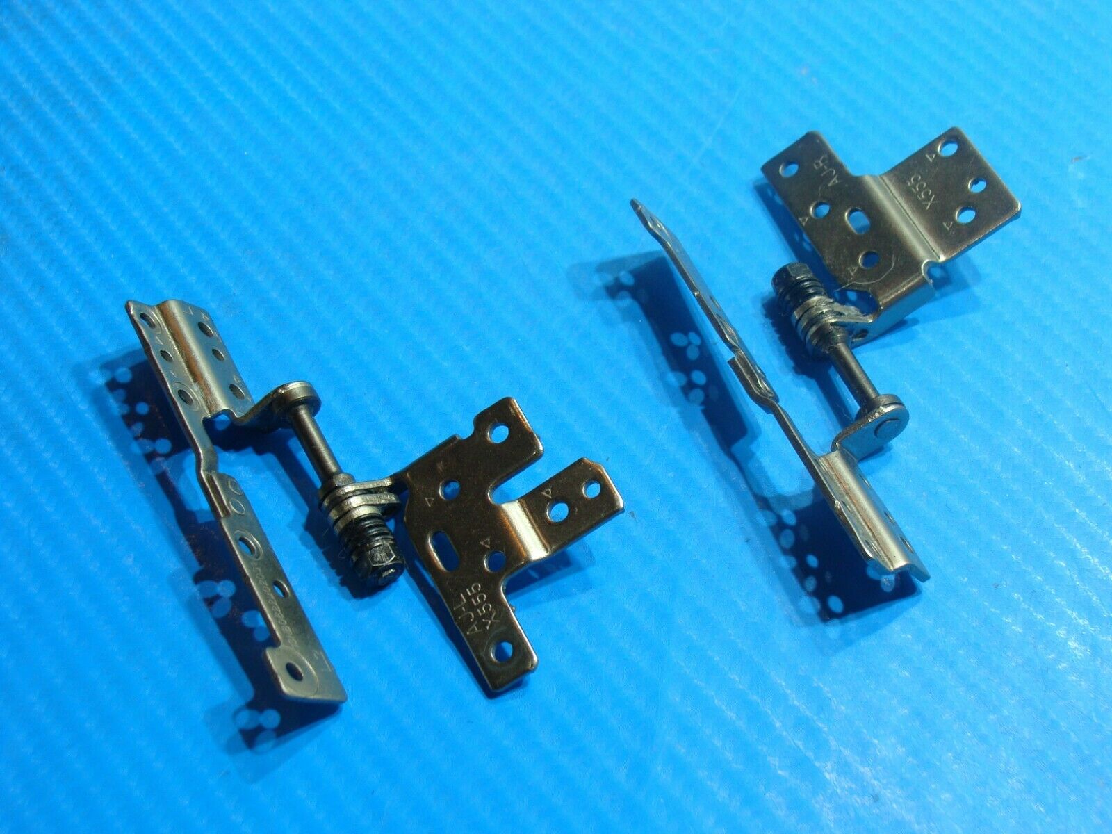 Asus F555LA-US71 15.6