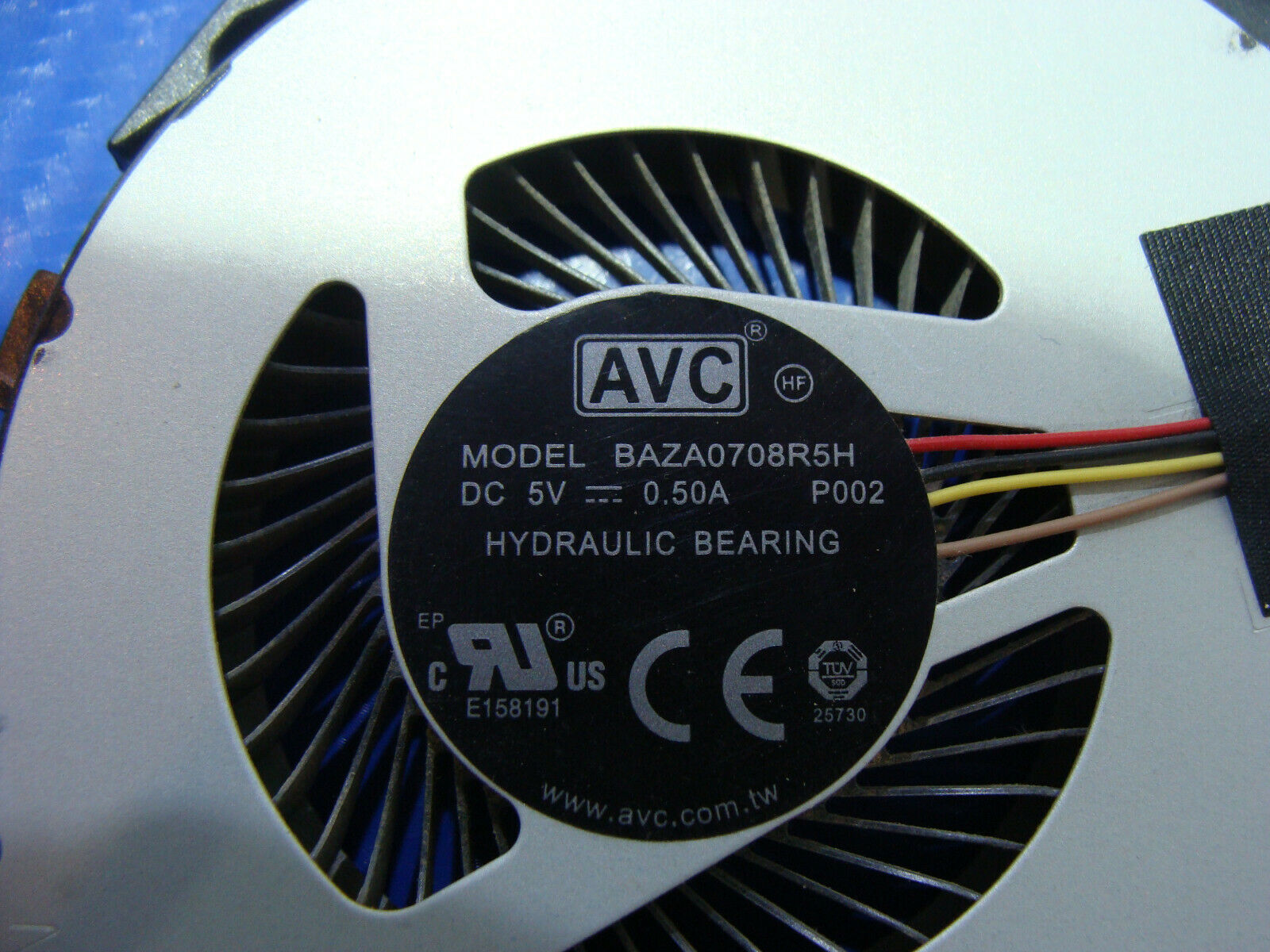 Lenovo IdeaPad 320-15AST 15.6