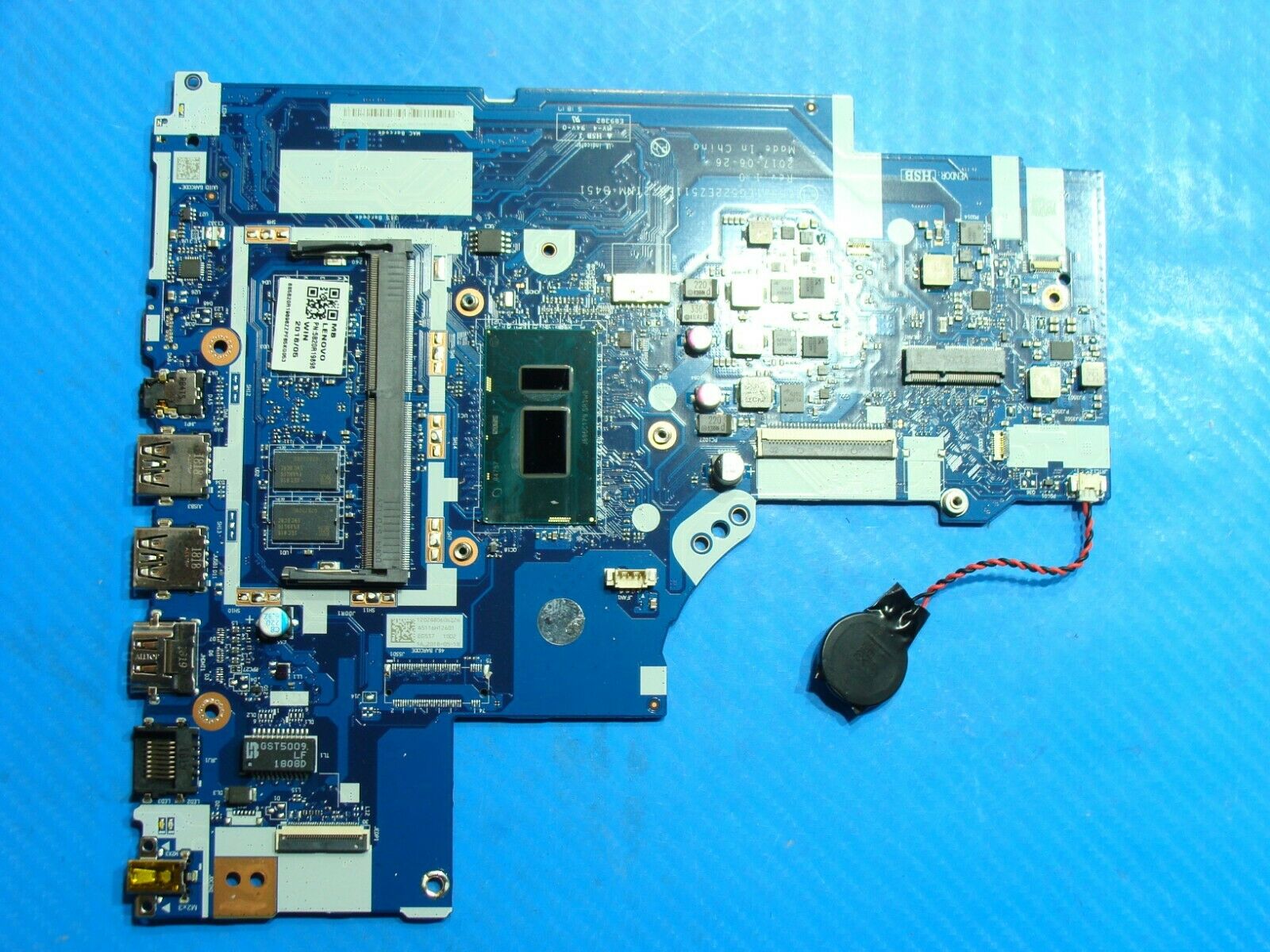 Lenovo IdeaPad 330 15.6