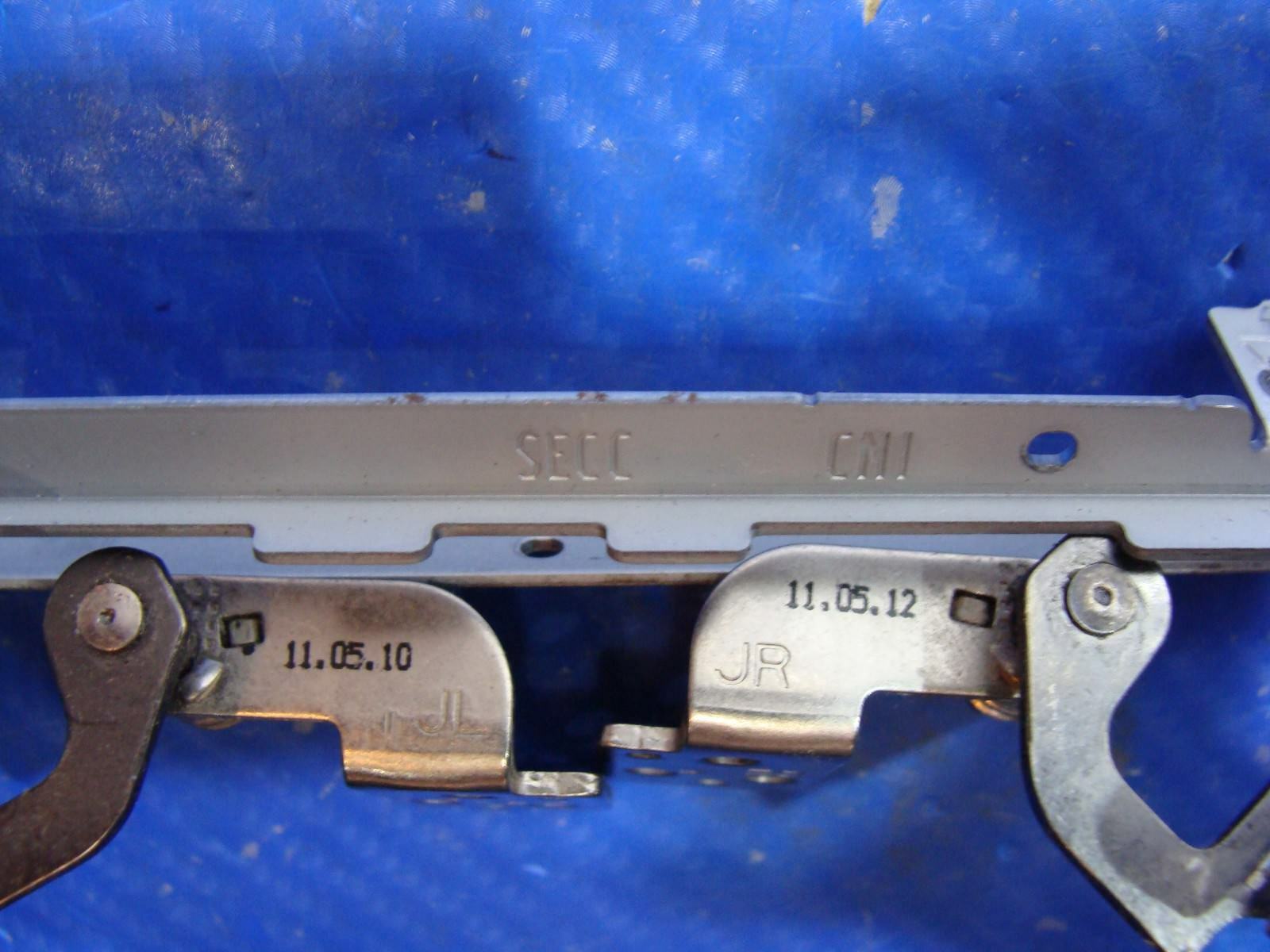 Sony Vaio VPCF2290X 16.4