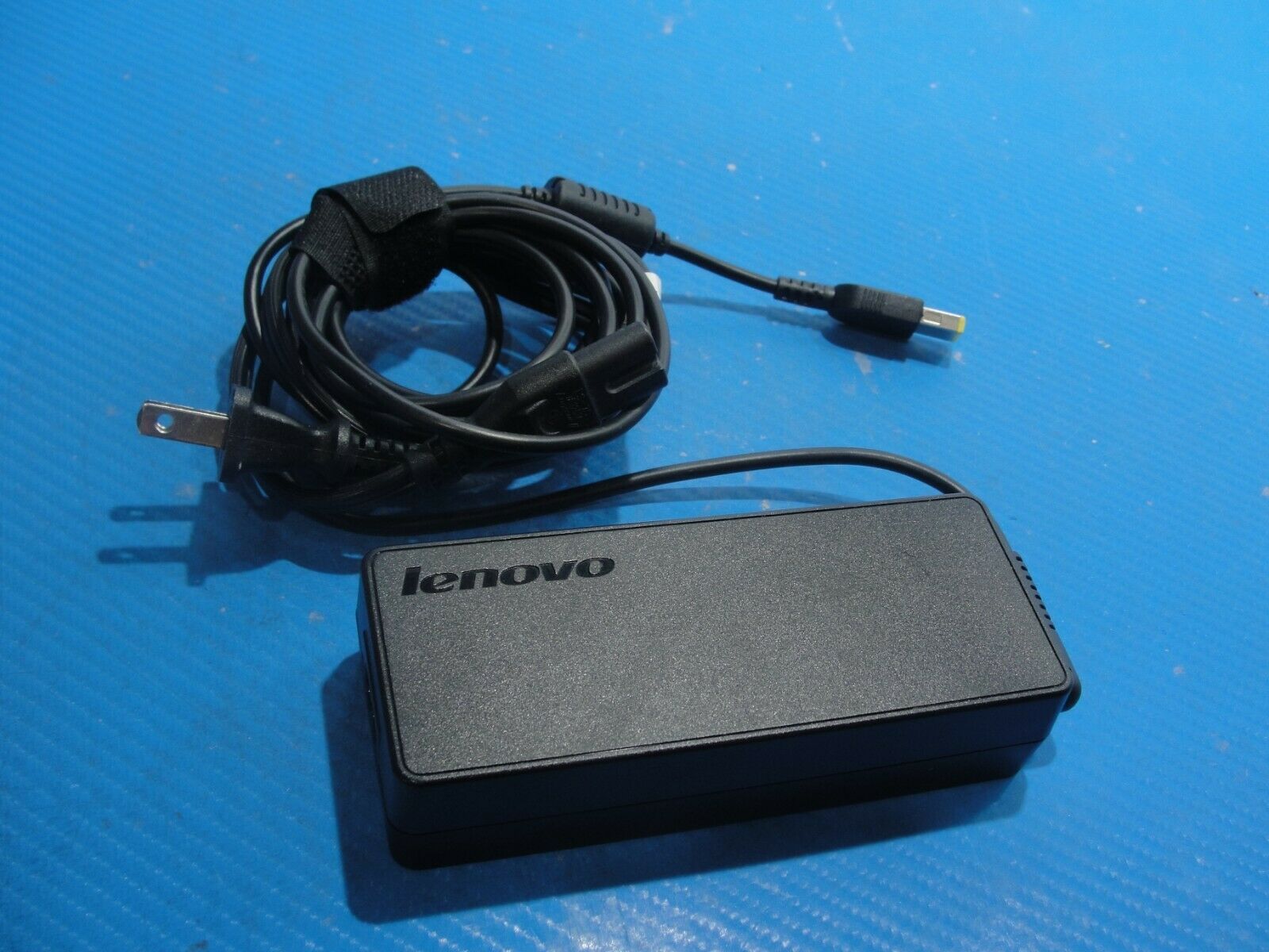 Genuine Lenovo AC Adapter Power Charger 20V 4.5A 90W 45N0482 45N0247 