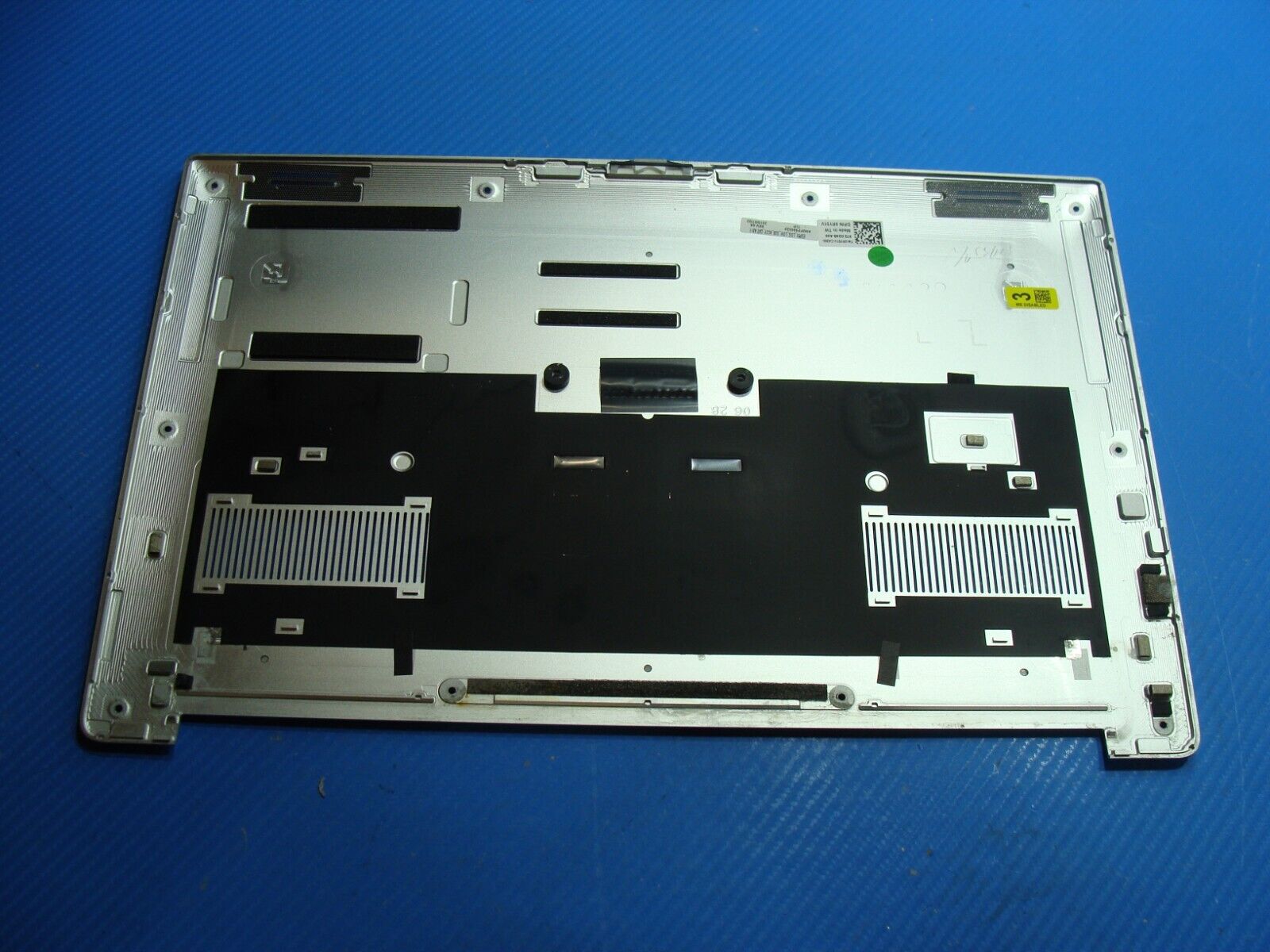 Dell XPS 15 7590 15.6