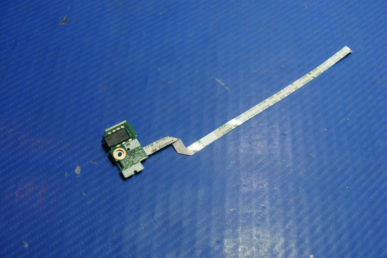 HP x2 10-p018wm 10.1