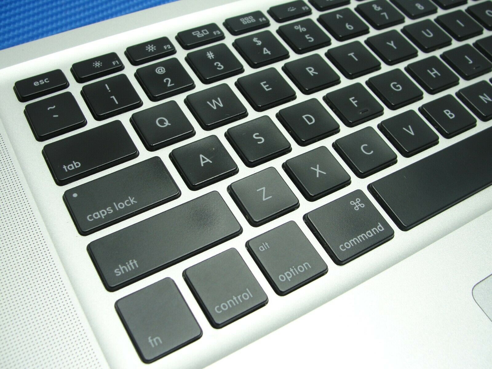 MacBook Pro A1286 MD322LL/A Late 2011 15