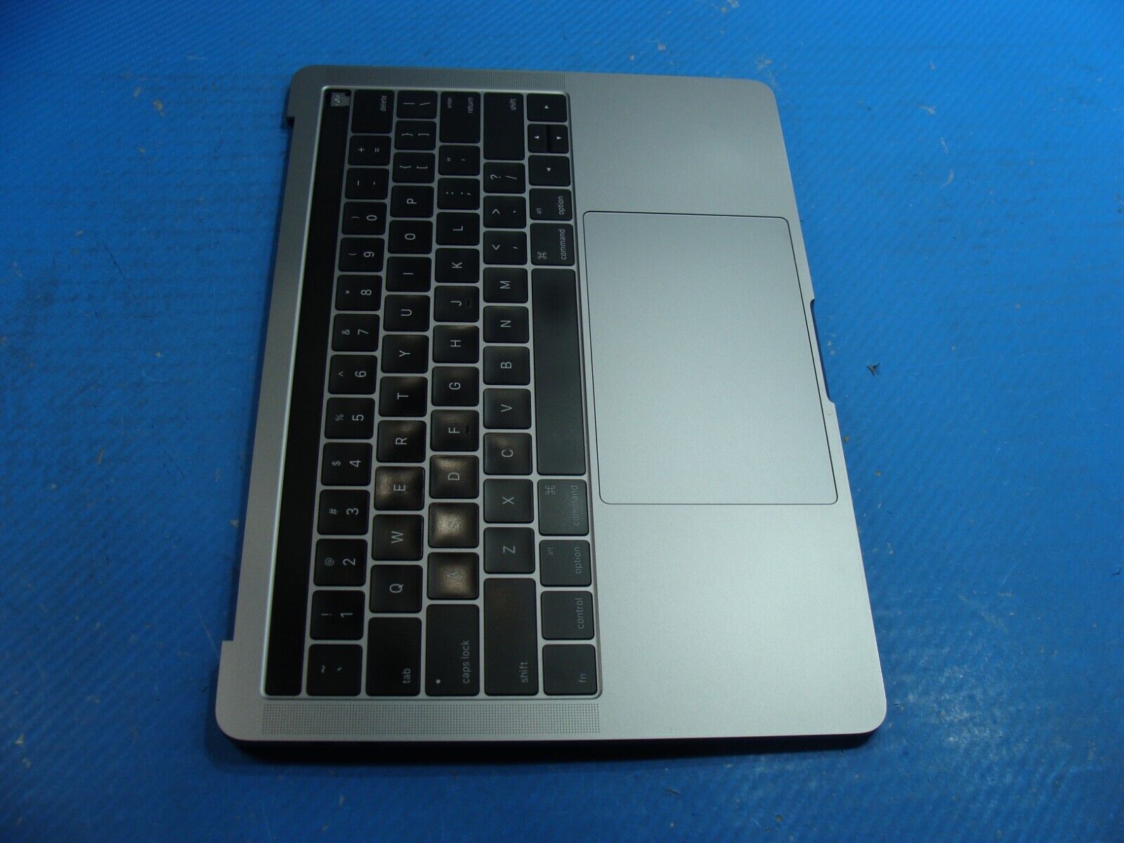 MacBook Pro A1706 13 2016 MNQF2LL/A Top Case w/Battery Space Gray 661-05333