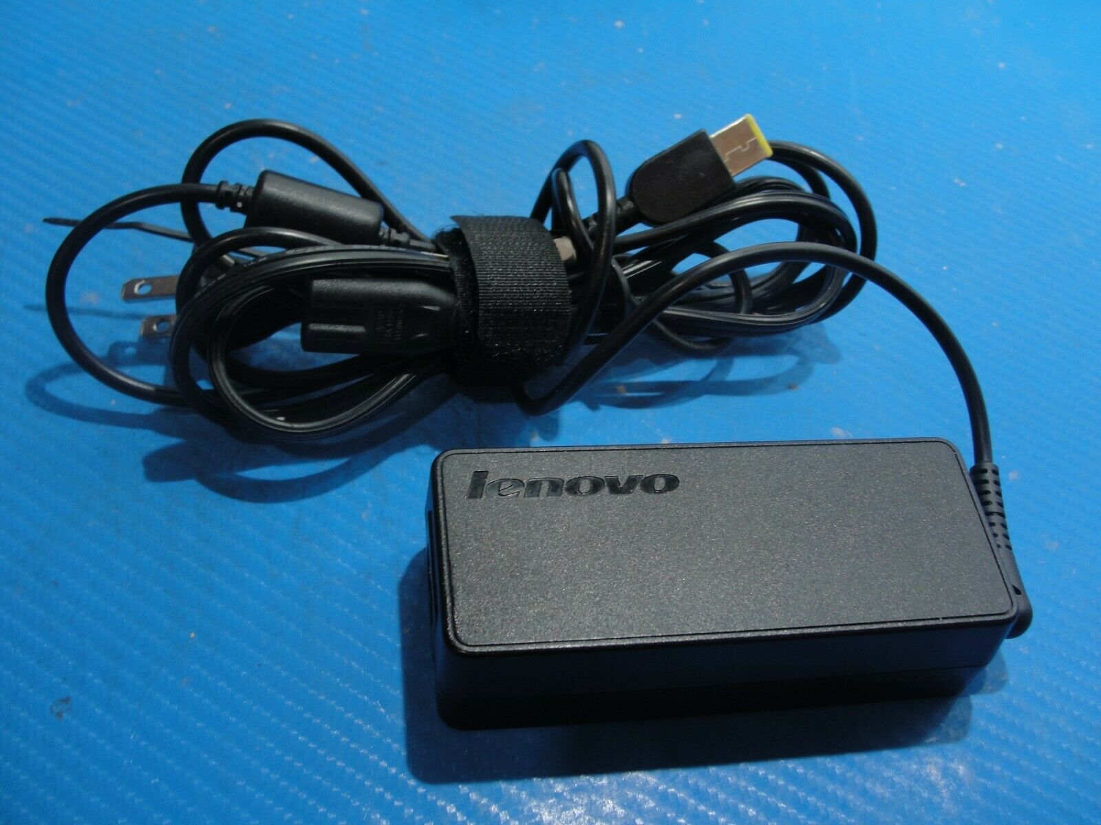 Genuine Lenovo AC Adapter Power Charger 20V 3.25A 65W 45N0259 45N0478 