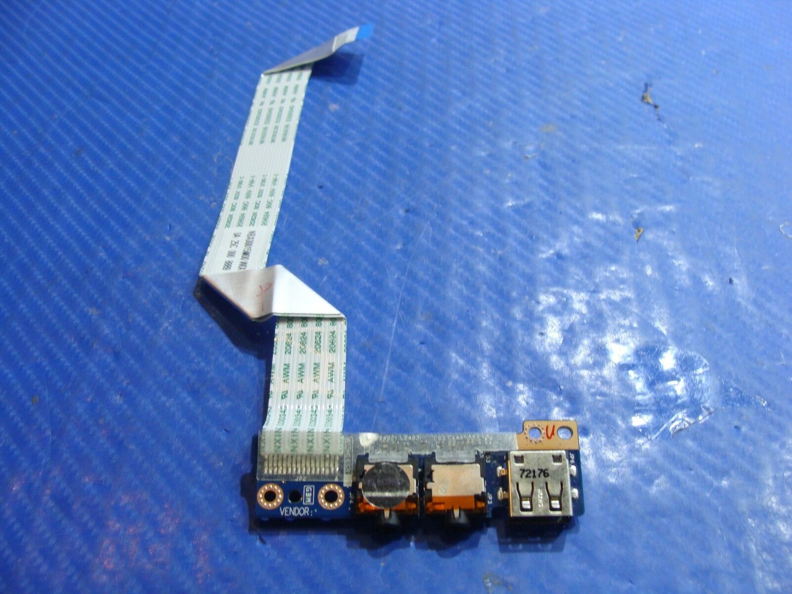 HP Envy 6t-1000 15.6