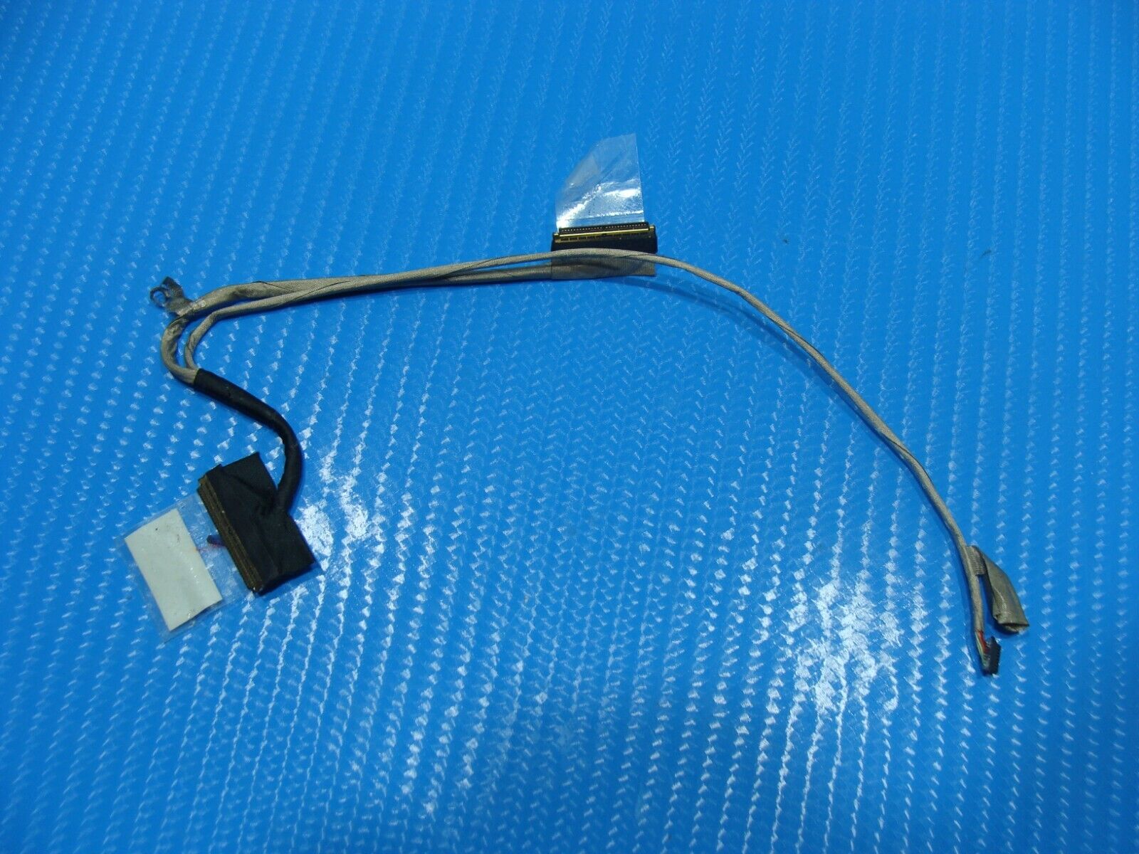 Asus VivoBook 14” F412D Genuine Laptop LCD Screen Video Cable 1422-037TA0S