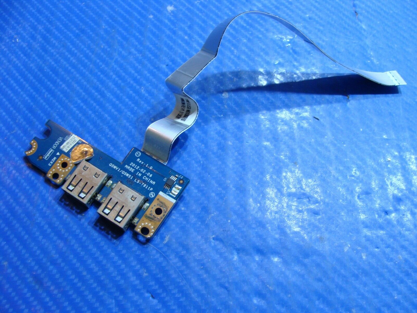 Acer Aspire E1-521 15.6