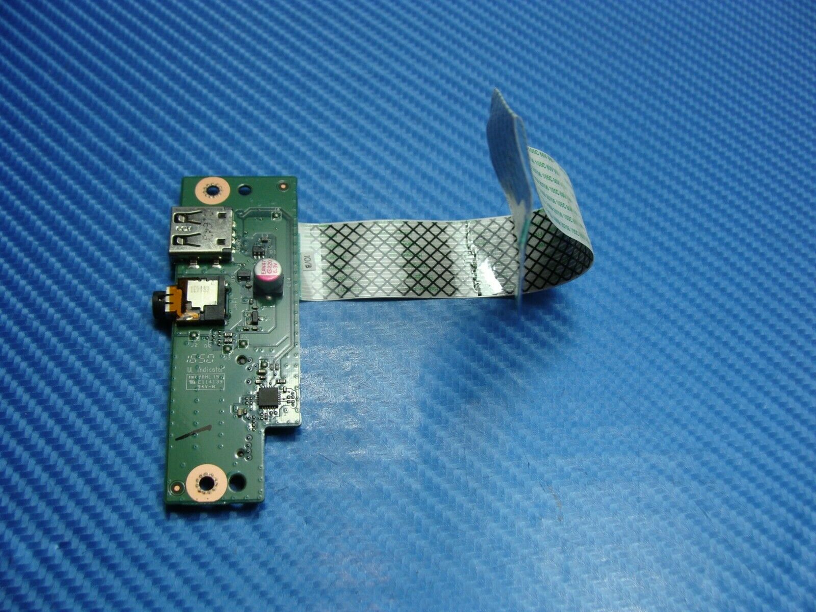 Acer Aspire ES1-572-321G 15.6