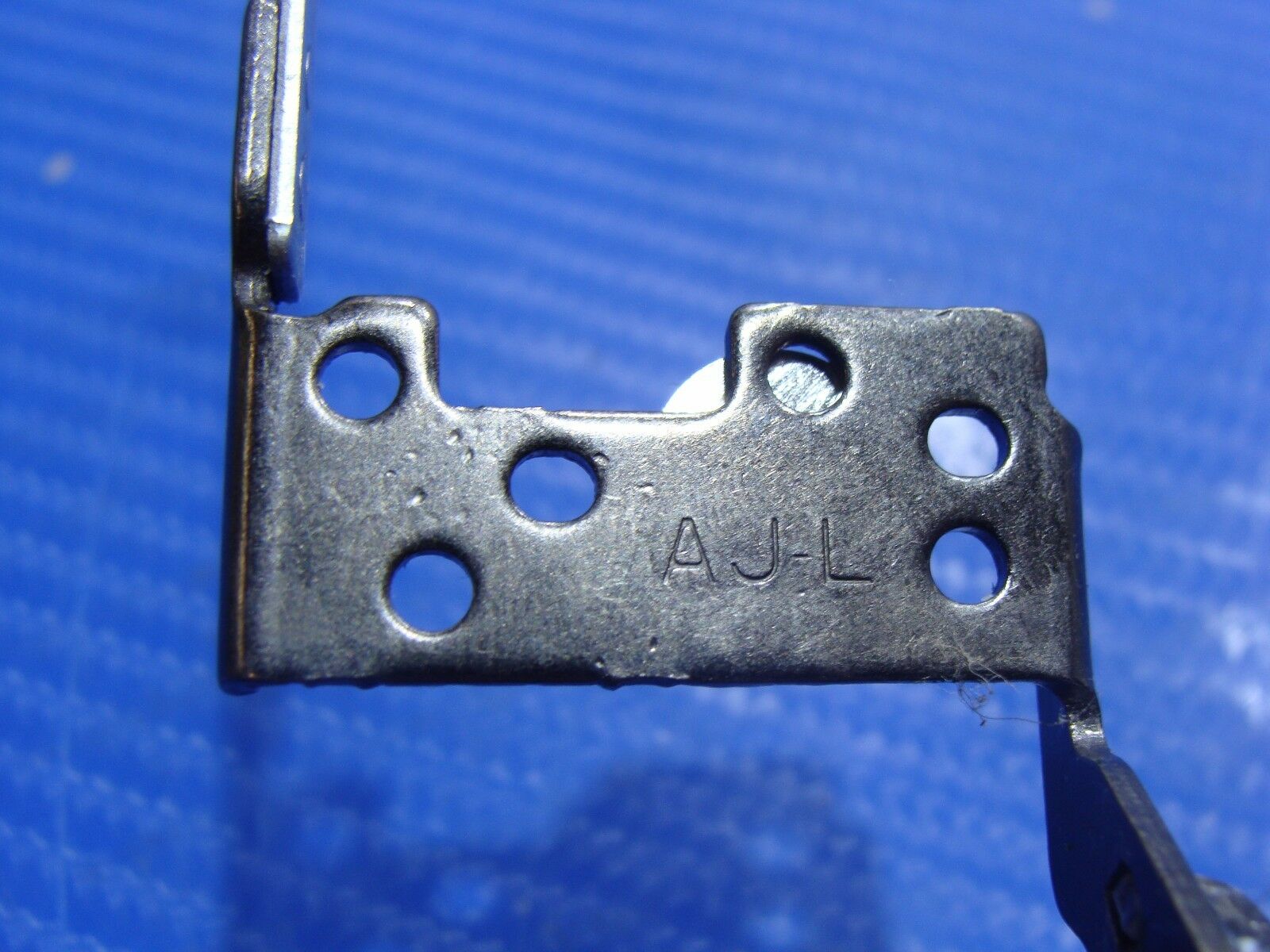 Acer Aspire ES1-711-P1UV 17.3