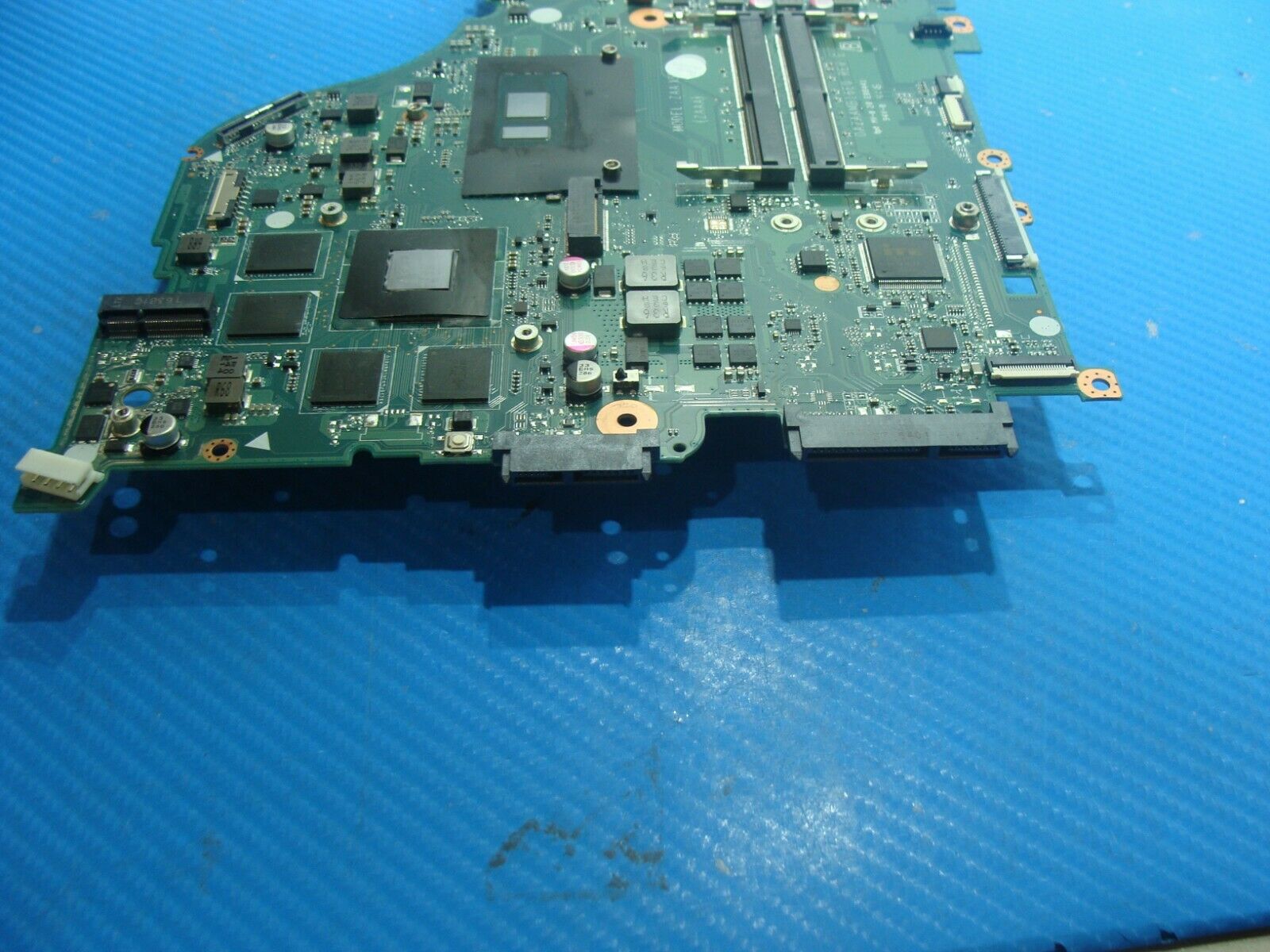 Acer Aspire F5-573G-79U9 15.6